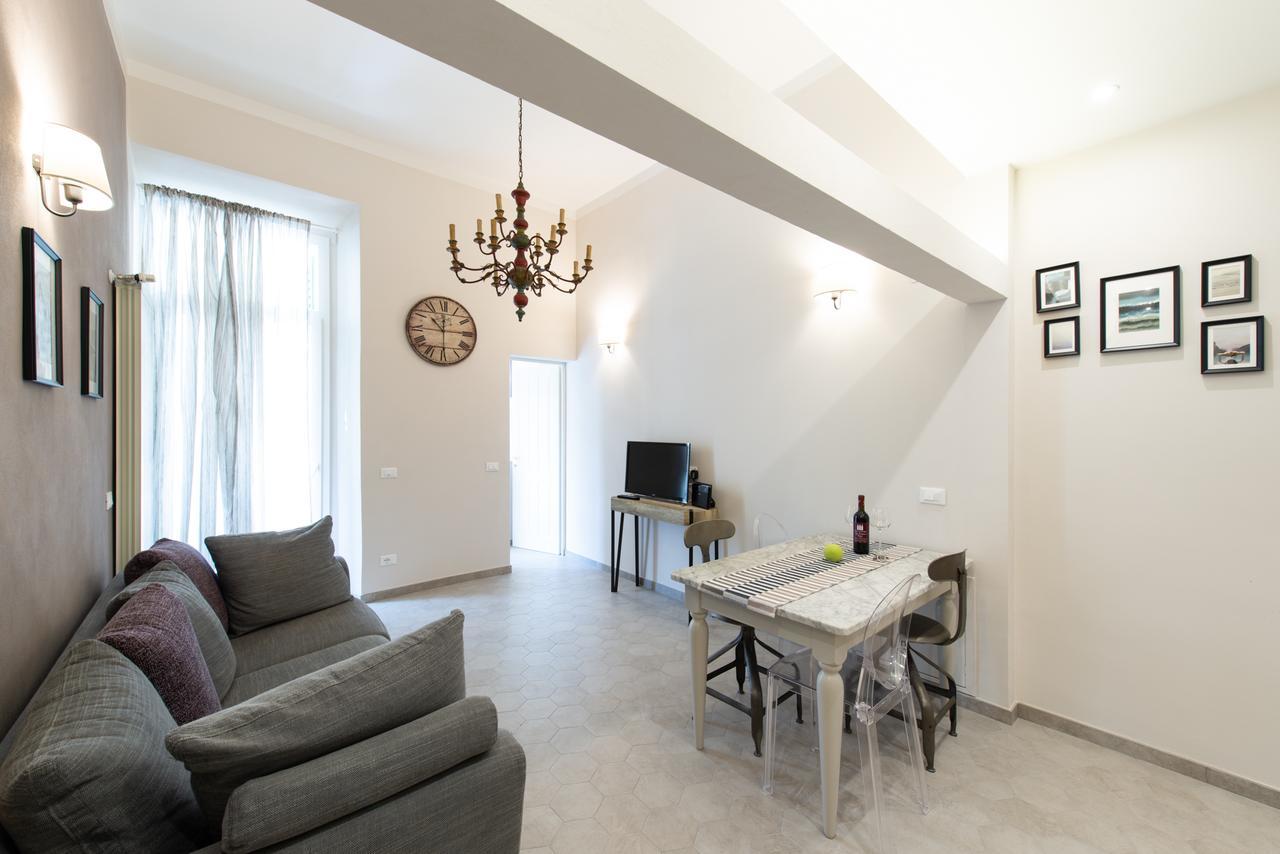 Lucia'S Home Флоренция Экстерьер фото