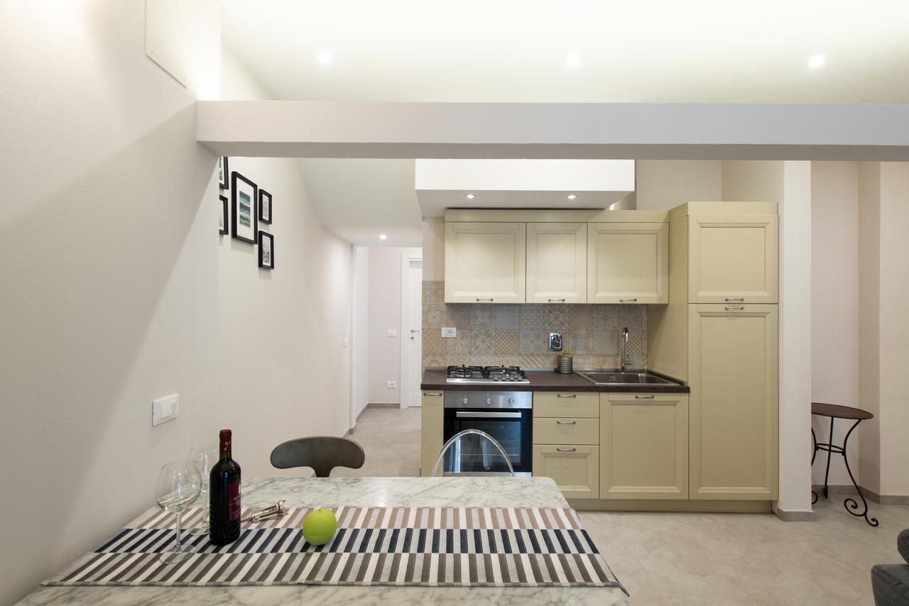 Lucia'S Home Флоренция Экстерьер фото