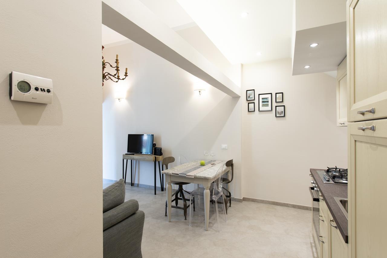 Lucia'S Home Флоренция Экстерьер фото